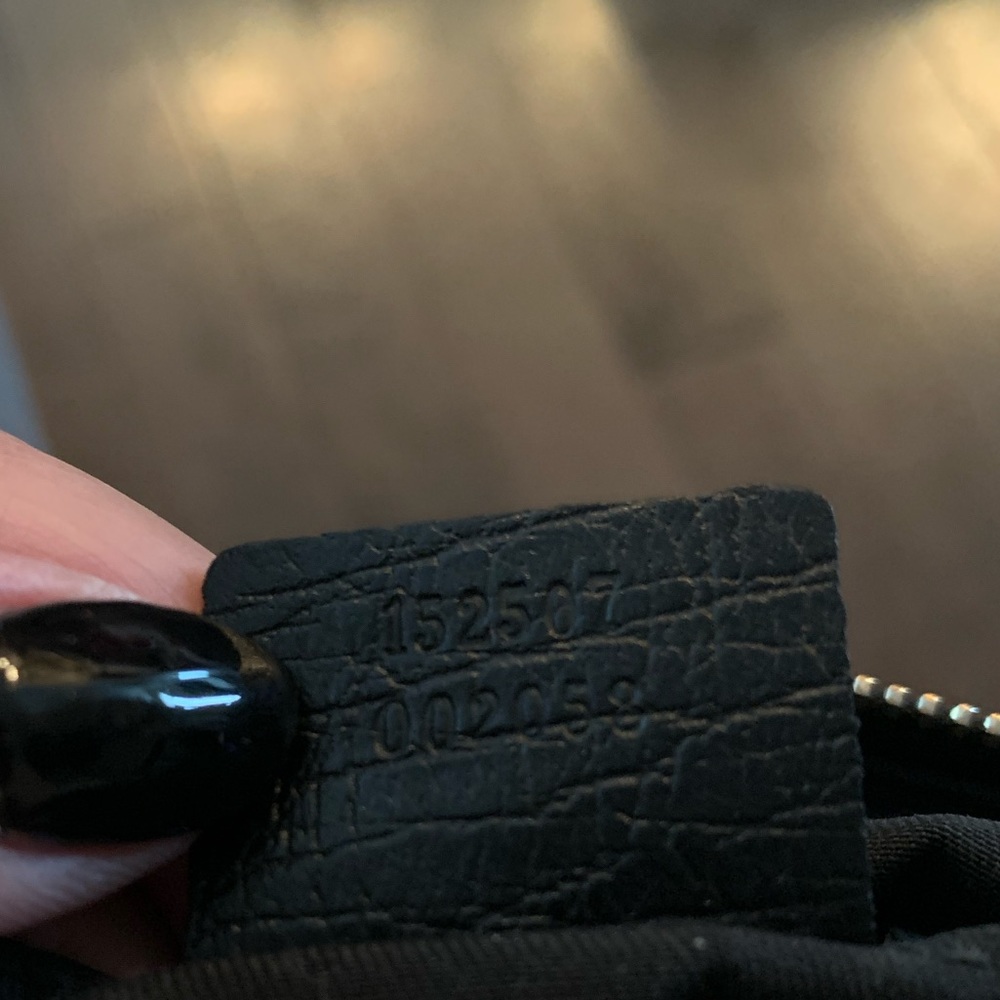 Authentic Gucci wristlet - Picture 5 of 6